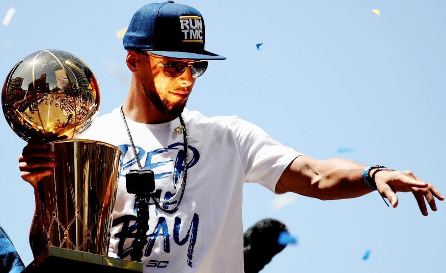 萨管理层在 萨管理层在