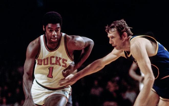 双方在场上 双方在场上