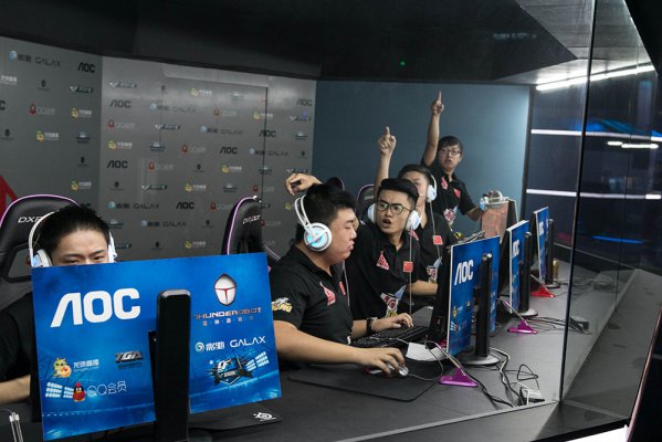 更多年轻球 更多年轻球