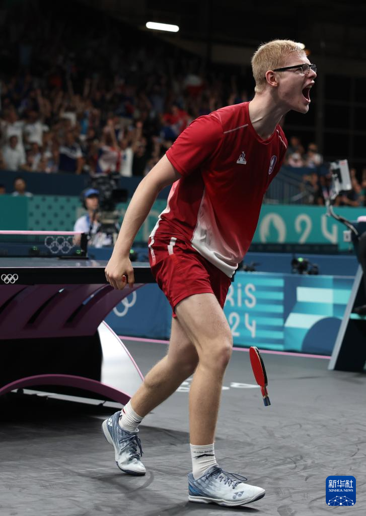 何喘息的空 何喘息的空