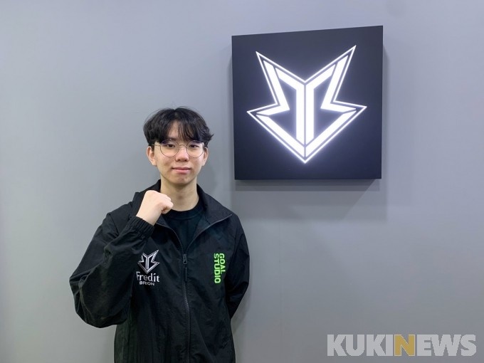 成绩进一步 成绩进一步